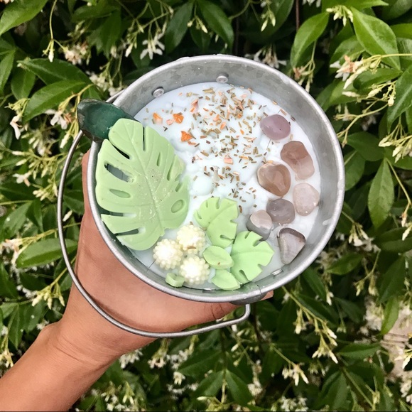 Other - 🌷Candle + Crystals🧚‍♂️